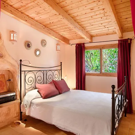 Casa Anakena Гиа-де-Исора
